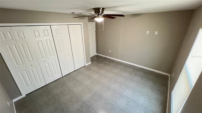 Building Photo - 1550 Pace Dr NW