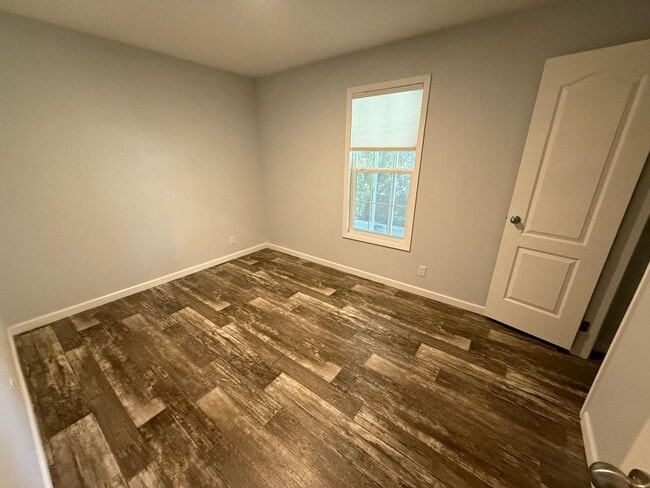 Building Photo - 55+ community Sylvan Grove / move in Special!