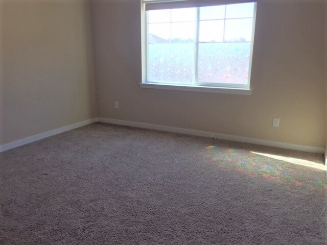 Building Photo - 3 Bedroom 2.5 Bath in Desirable Silverdale...