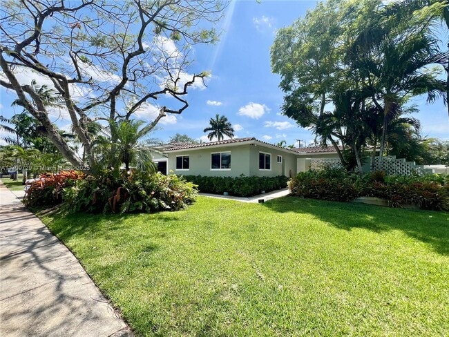 Building Photo - 101 SW 58th Ave