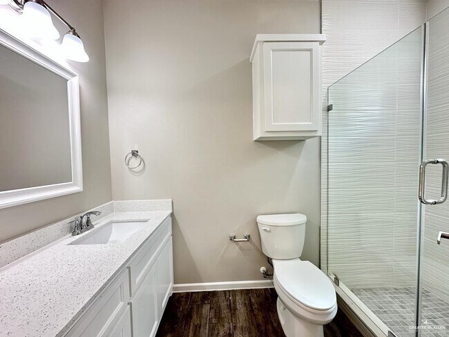 Building Photo - 5700 Sandpiper Ave