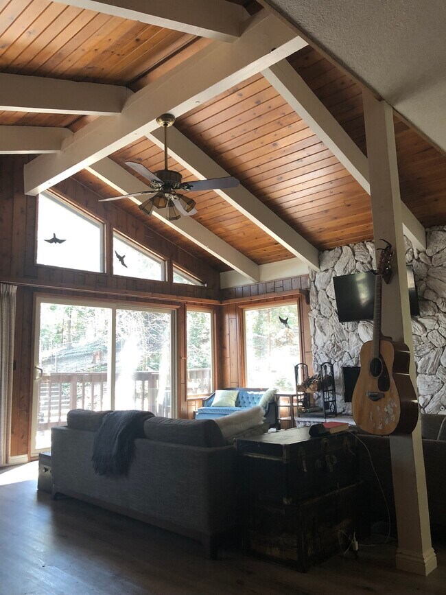 Building Photo - 24543 Albrun Dr