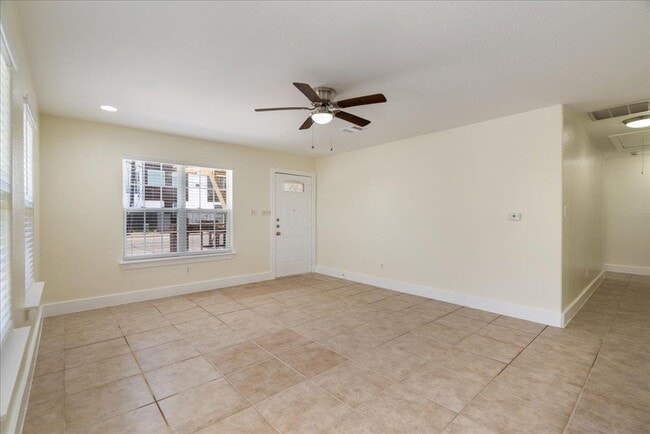 Building Photo - 500 Tillery St