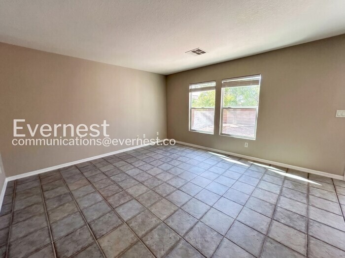 Building Photo - 11221 Salentino Ave