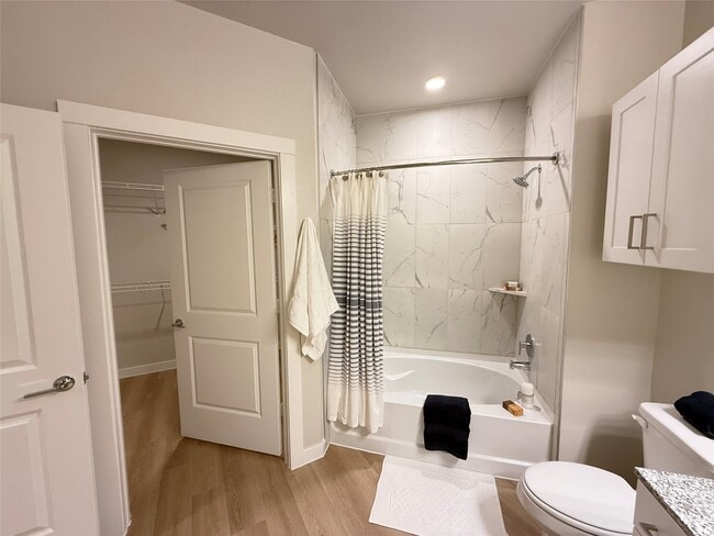 Building Photo - 3409 Brinkman St