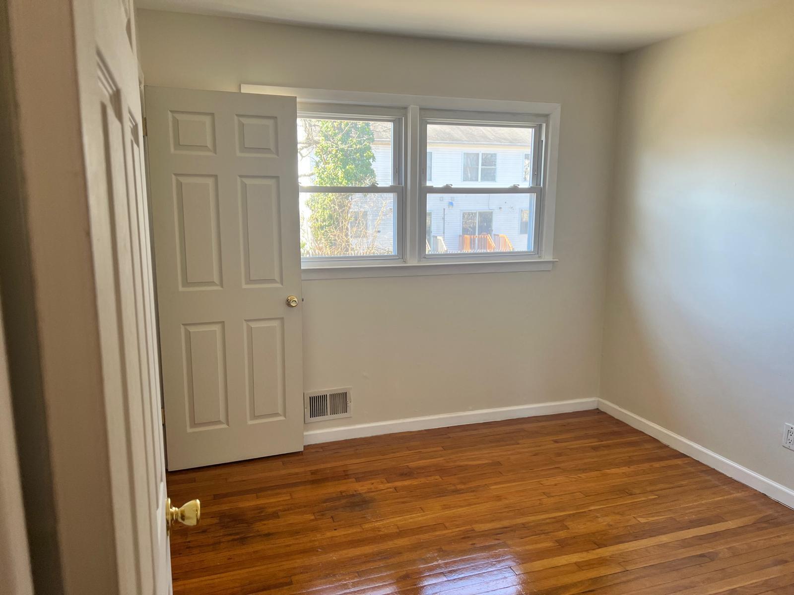 Building Photo - 126 Orange St