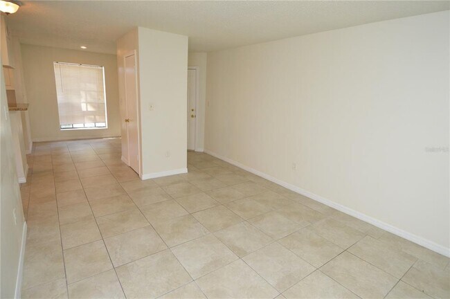 Building Photo - 8629 Fancy Finch Dr