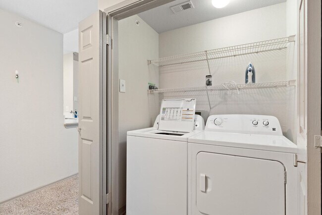 Building Photo - 12100 Metric Blvd