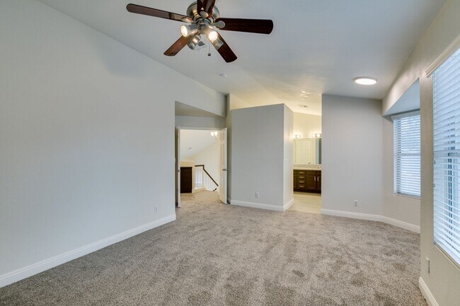 Building Photo - 1738 Toltec Cir
