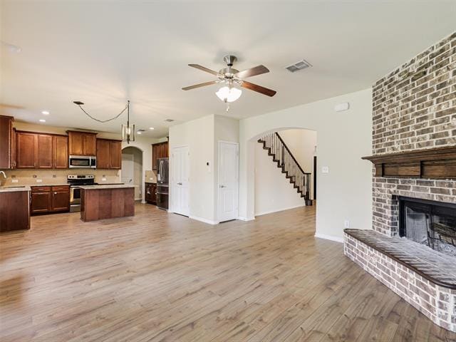 Building Photo - 11305 Amistad Dr
