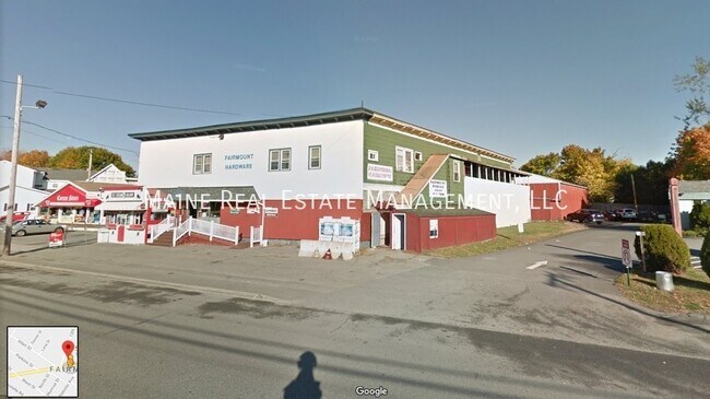 Building Photo - 569 Hammond St