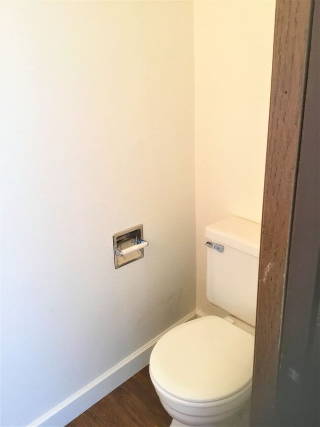 Building Photo - Arbor Lodge Ranch