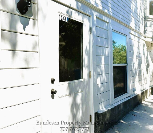 Building Photo - 134 Howard St