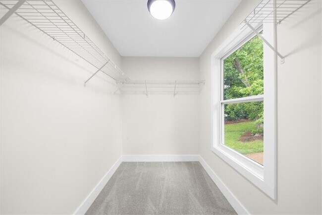 Building Photo - 146 Mt Paran Rd NE