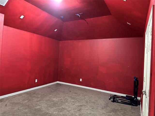 Building Photo - 912 Foxtail Dr