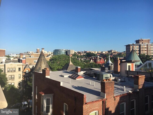 Building Photo - 1725 17th St NW