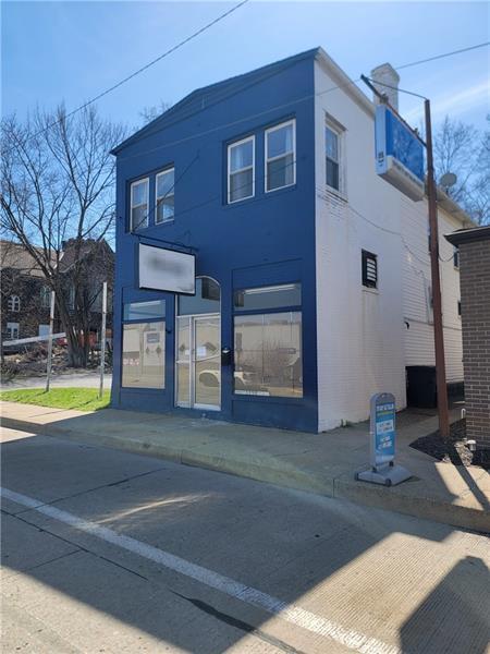 Building Photo - 1110 5th Ave