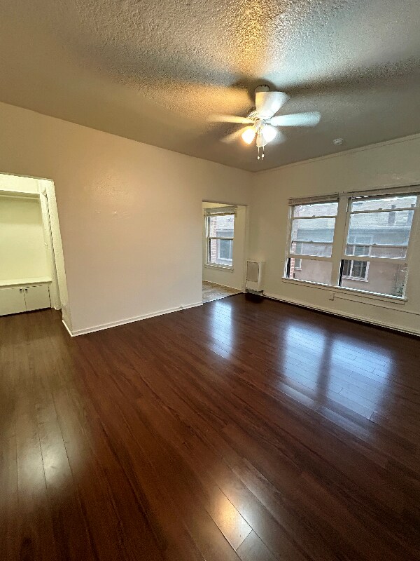 Building Photo - 1845 N Gramercy Pl