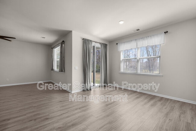 Building Photo - 84 Woodford Reserve Dr