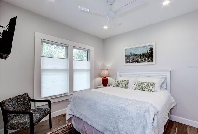 Building Photo - 1201 S Palmetto Ave