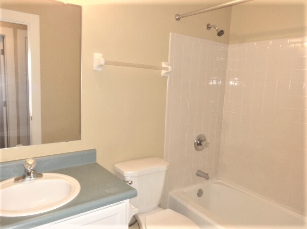 Building Photo - 1056 Cypress Ridge Place