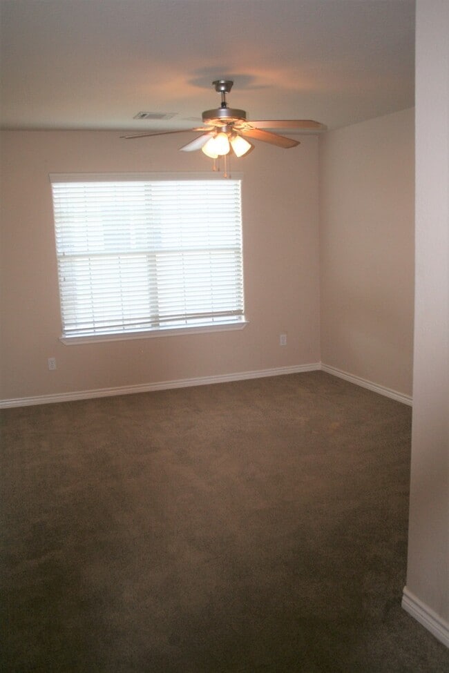 Building Photo - The Ranch at Sam Houston