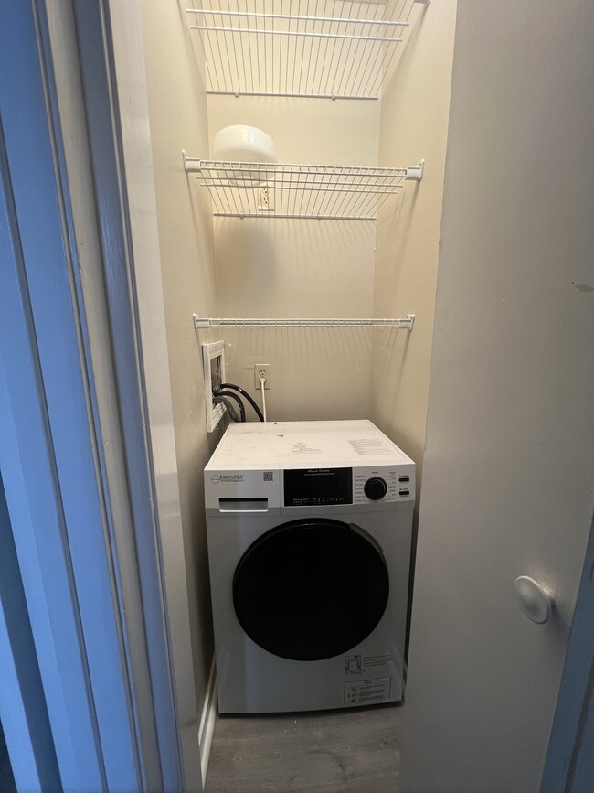 LAUNDRY/LINEN CLOSET OFF HALLWAY - 333 Julia St