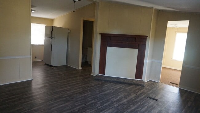 Building Photo - Mobile Home in Cook County