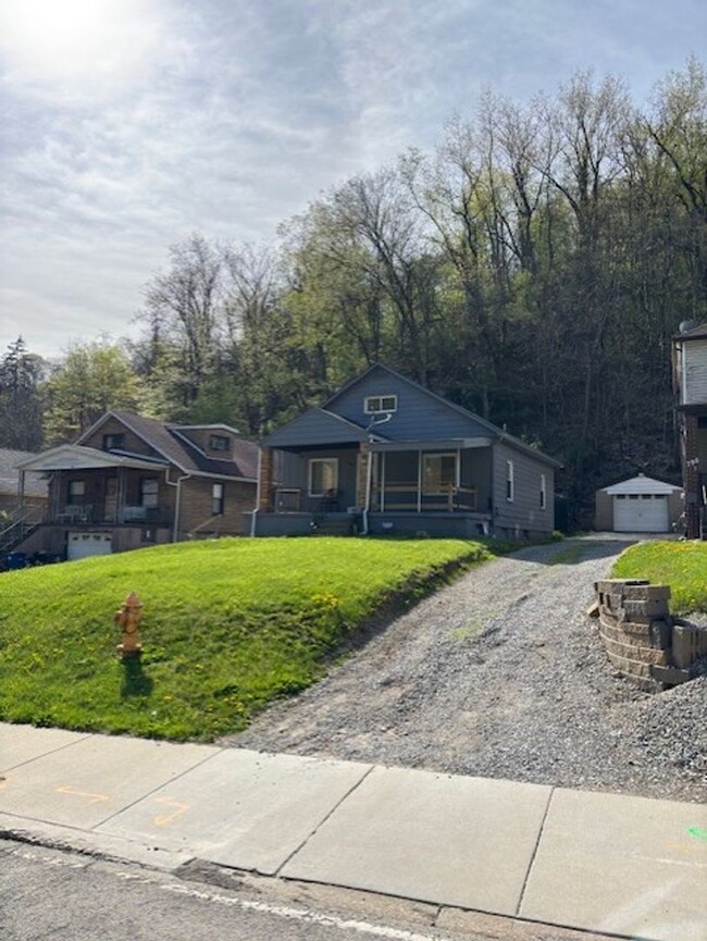 Building Photo - Beautiful Home for Rent