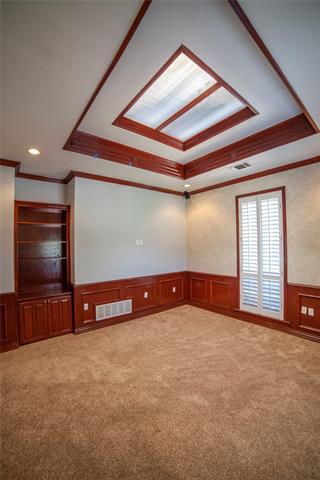 Building Photo - 2423 River Rock Cir