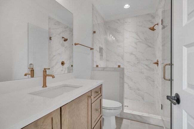 Building Photo - Luxury living in this brand new home - Franklin, TN