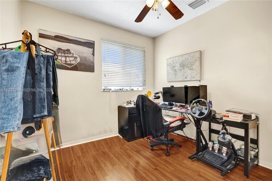 Building Photo - 10809 NW 51st Trl
