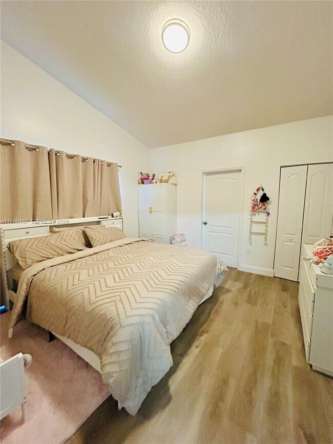 Building Photo - 17767 SW 144th Ave