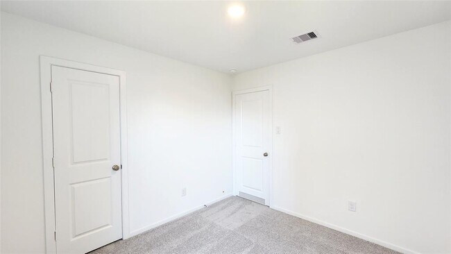 Building Photo - 28759 Texas Plns Dr