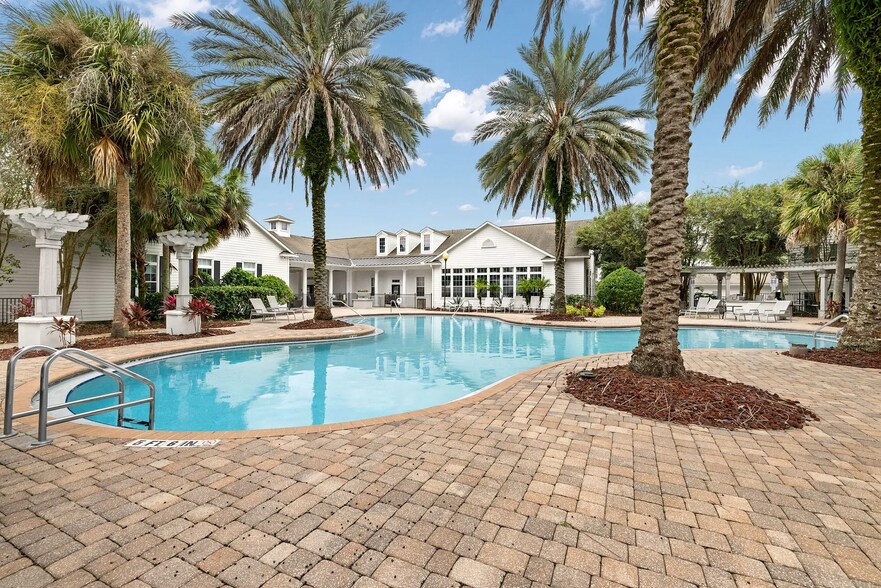 Building Photo - 12310 Seacrest Lane