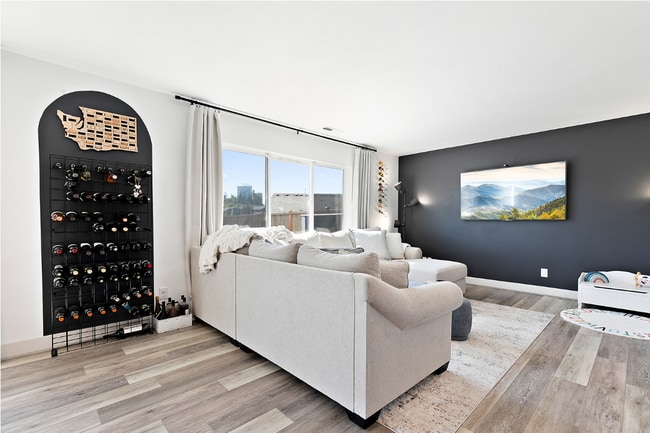 Building Photo - 6672 Udall Pl SE