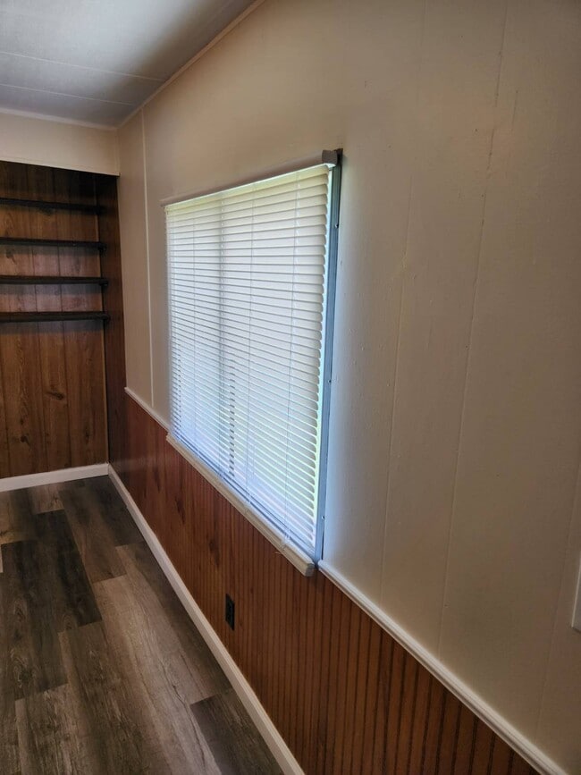 Building Photo - 1103 Andrea Dawn Ln