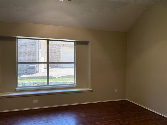 Building Photo - 405 Love Bird Ln