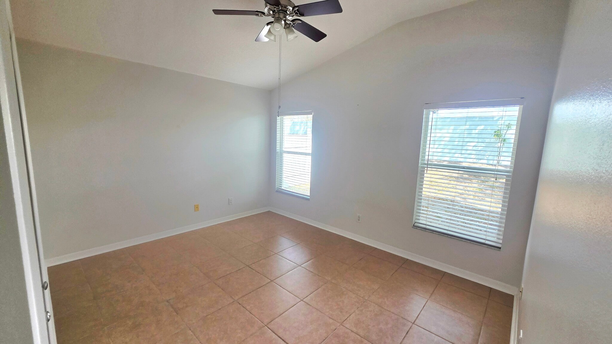 Building Photo - 9730 White Barn Way