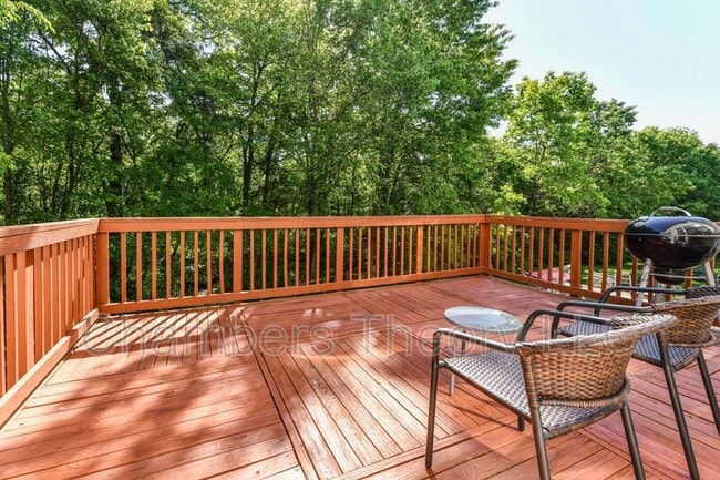 Building Photo - 46342 Summerhill Pl