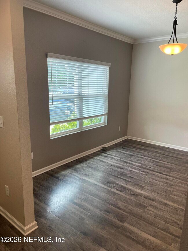 Building Photo - 5549 Broadgate Ct
