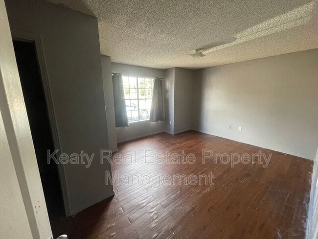 Building Photo - 108 Meudon St