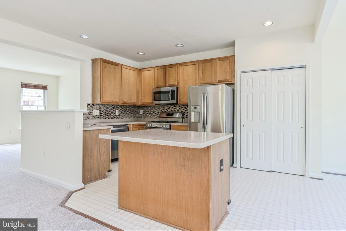 Building Photo - 13206 Fox Ripple Ln