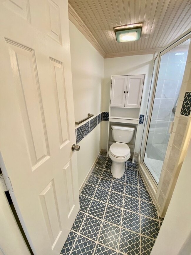 Building Photo - Great Condo in Pompano Beach Just West of ...