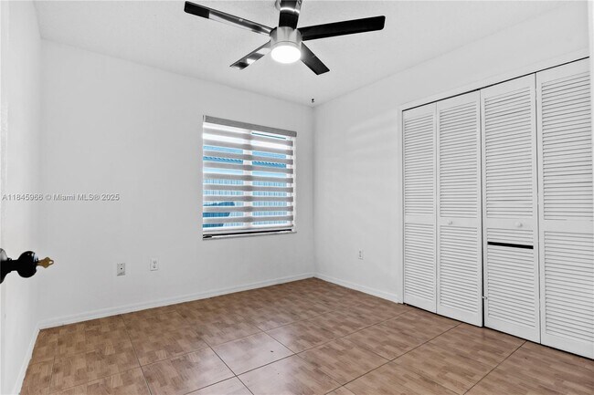 Building Photo - 13847 SW 157th Terrace