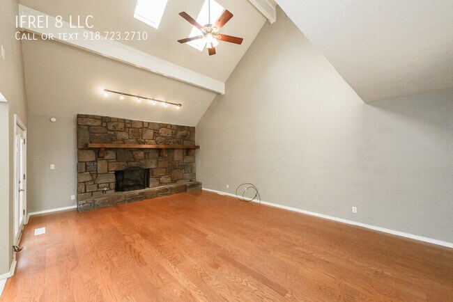 Building Photo - 7746 E 87th St