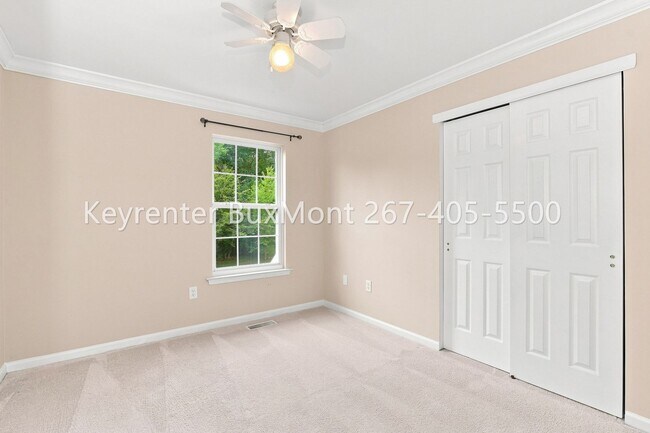Building Photo - 1150 Bridle Path Dr