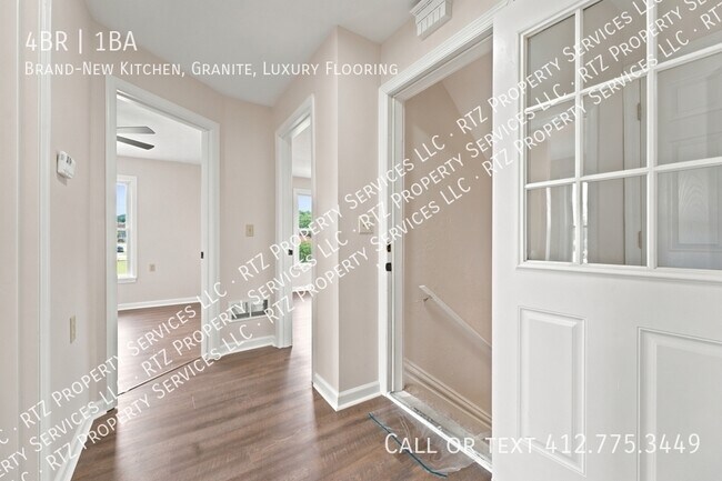 Building Photo - 801 Vine St