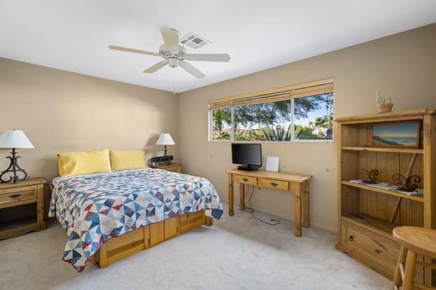 Building Photo - 38820 Bel Air Dr