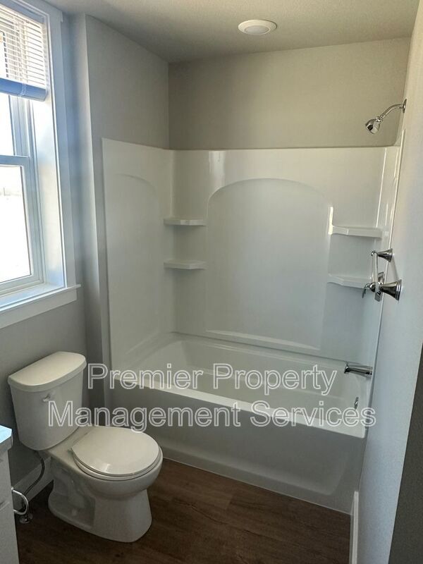 Building Photo - 6011 Elysian Rd